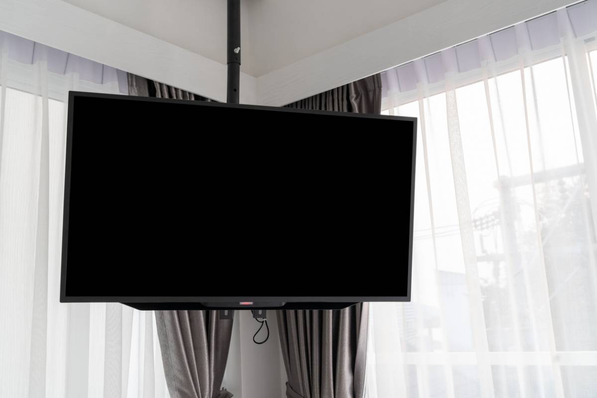 tv accroché